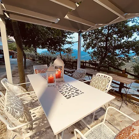 Alojamento de Acomodação e Pequeno-almoço Le Cicale 3*